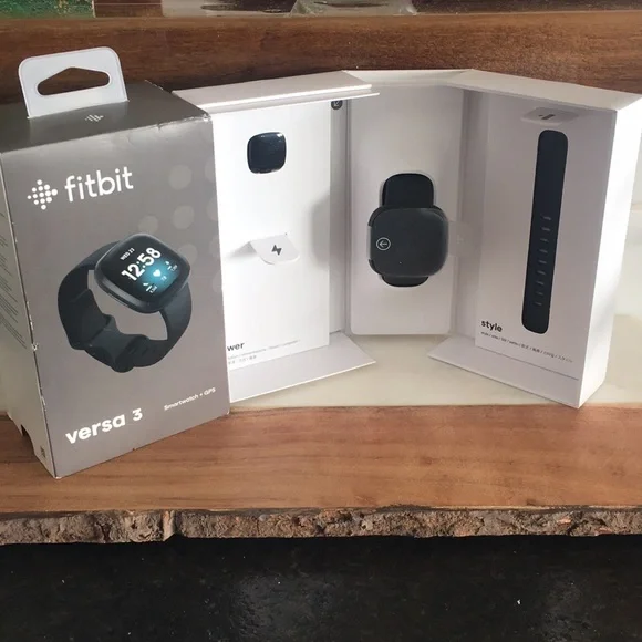 fitbit | Accessories | Nwt Fitbit Versa 3 | Poshmark display picture 2